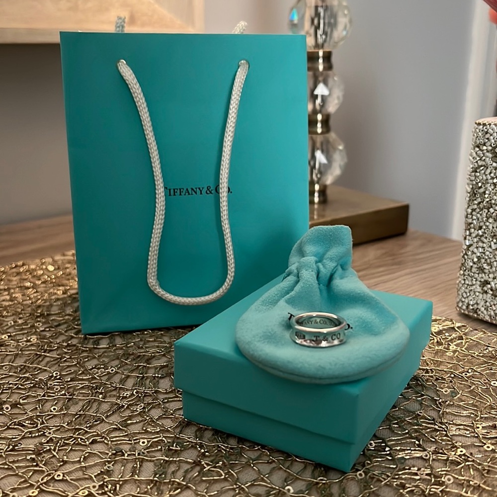 Tiffany 1837 Ring